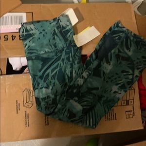 All in motion leggings